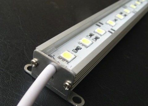 La luce di striscia resistente di Dimmable LED dell'acqua 2/3M spoglia la lunghezza per il supermercato